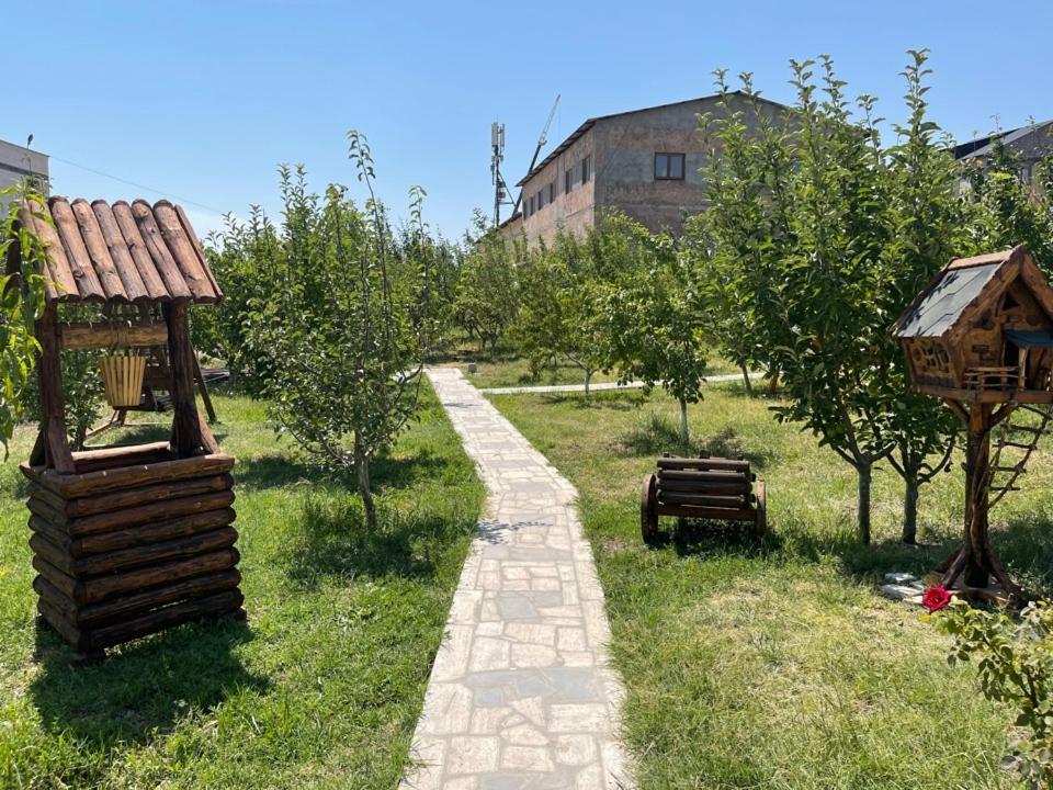 Отель Gs Premium Ереван Экстерьер фото